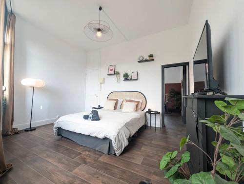 Roubaix Apartment | Barbieux, Au pied du métro