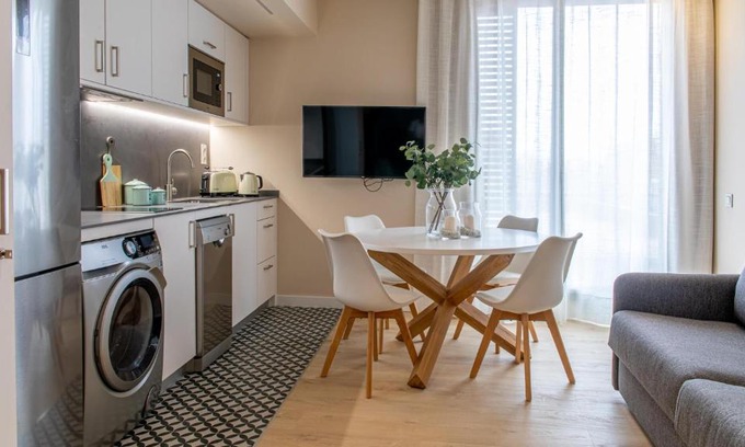 Collblanc y La Torrassa Apartment | Barcelona Touch Apartments - Progres
