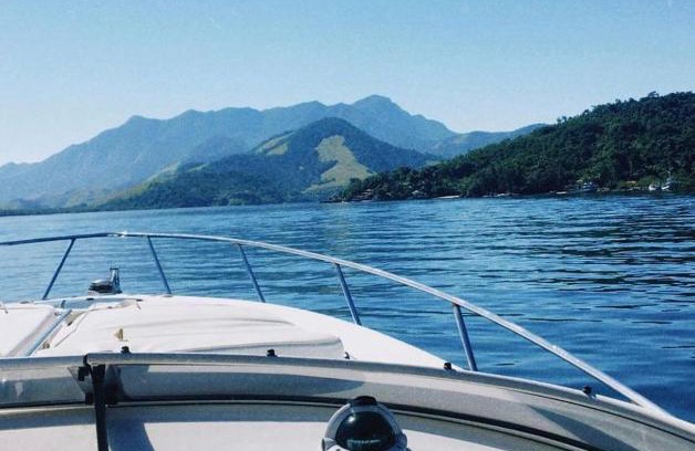 Monsuaba Boat Rental | Barco para alugar no paraíso de Angra dos Reis