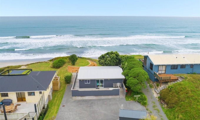 Pukehina House | Barefoot Break – Pukehina Beach House