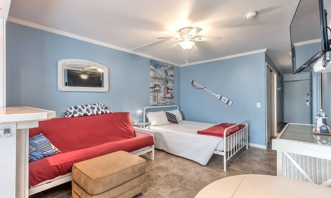 Ribault Apartment | Barefoot Getaway