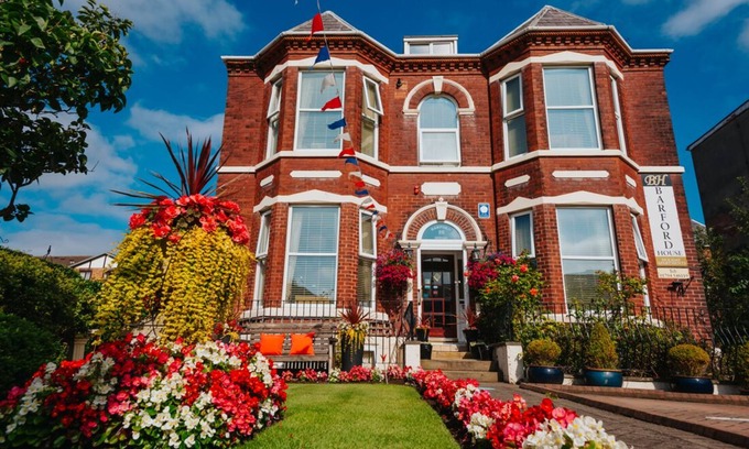 Southport Apartment | Barford House - Self-Catering Garden Apartment