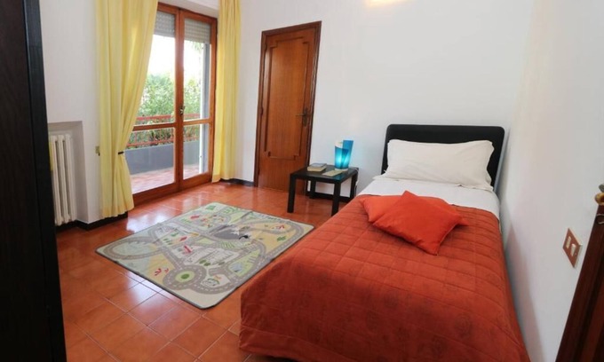 Municipio 2 Apartment | Bari Suite Apartment Barone 12 in the city of Bari