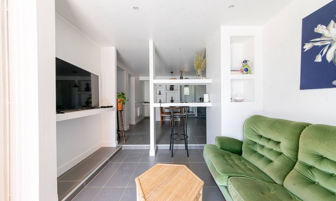 Barjols Apartment | Barjols - Appt pour 4 avec grand jardin