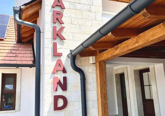 Tarcal Apartment | Barkland Apartman