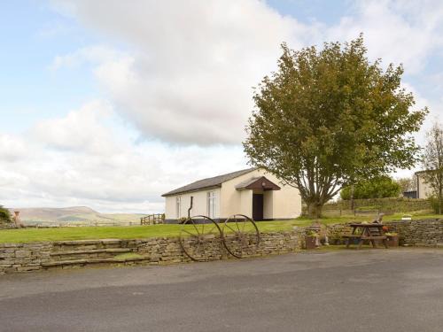 Hapton House | Barley Heights