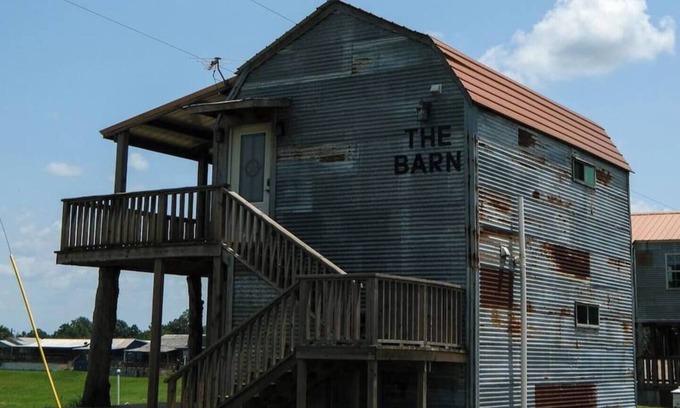 Minden Cabin | Barn 1 @ Yellow Rose Canyon