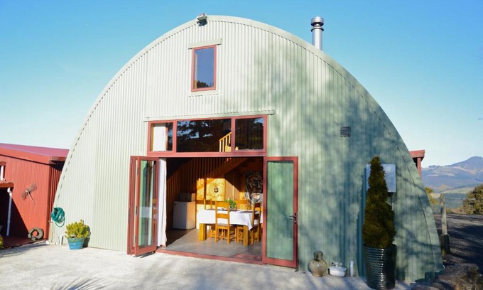 Waitati Bed & Breakfast | Barn Bed and Breakfast