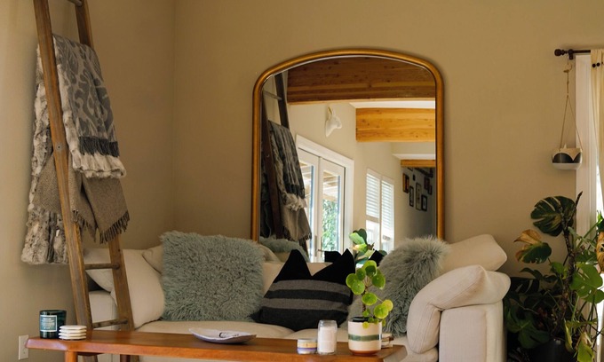 Cedar Ridge House | Barn Haus by the Creek. Dog Friendly!