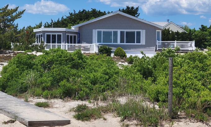 Barnegat Light House | Barnegat Light (LBI) Ocean Front Home -