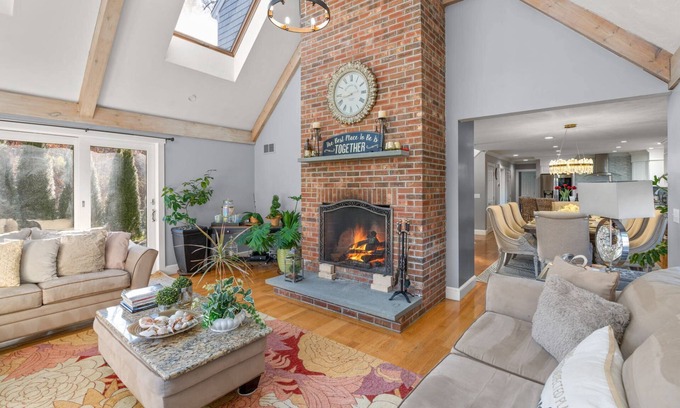 Barnstable House | Barnstable Luxury Family Retreat