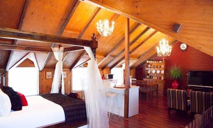 Penrice Bed & Breakfast | Barossa Barn Cottage