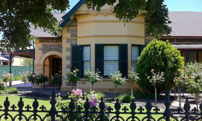 Tanunda Apartment | Barossa Dreams - Ruby Dreams