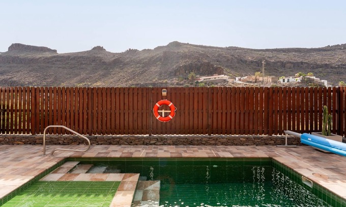 San Bartolome de Tirajana Apartment | Barranco de Ayagaures: House with Pool – El Olivo de Ayagaures