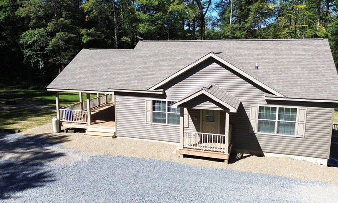 Driftwood Cabin | Barr Top Lodge - Newly Constructed in 2023, Secluded and Remote in the Elk Range
