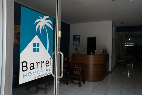 Padang House | BARREL HOMESTAY - Near Mentawai fast ferry, cooking class, transport - tour bukittinggi by nginapdipadang