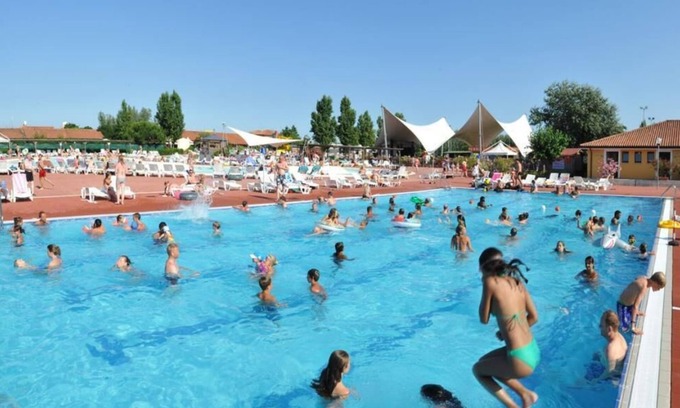 Scardovari House | Barricata Holiday Village Mobilehome Saturno 3XL für 9 Personen