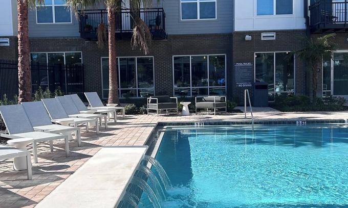 Southside Apartment | Barsala l Modern 2BD Retreat at Bartram Park