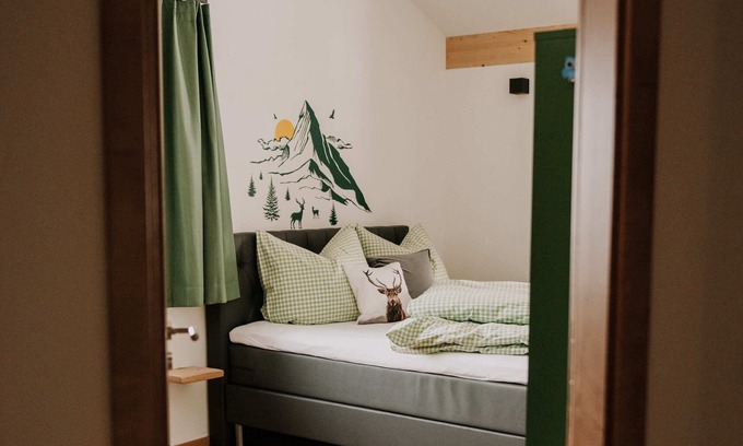 Bad Heilbrunn Apartment | Base camp for many sporting activities in the Oberland