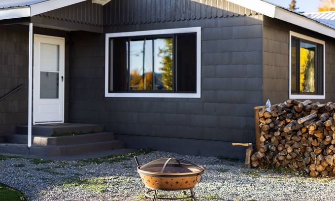Gunnison House | Basecamp for Adventurers