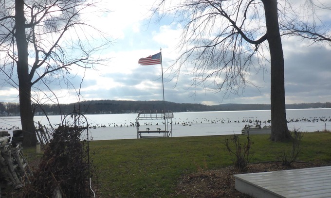 Hamburg Township House | Baseline Lakefront - Beautiful views, shallow swimming area - Huron chain with 7 lakes