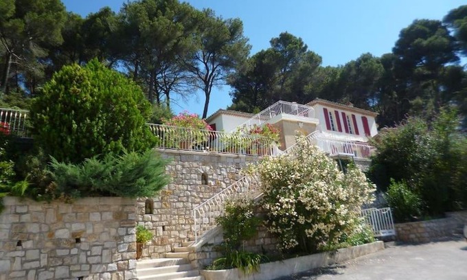 Les Platrieres Villa | Bastide vue exceptionnelle