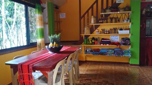 Batad House | Batad Lhorens Inn and Restaurant