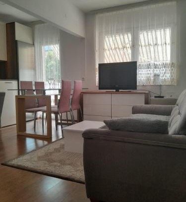 Stari Banovci Apartment | Batajnica centar
