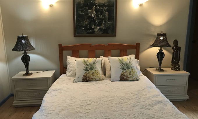Bateau Bay House | Bateau Bay Beach Retreat