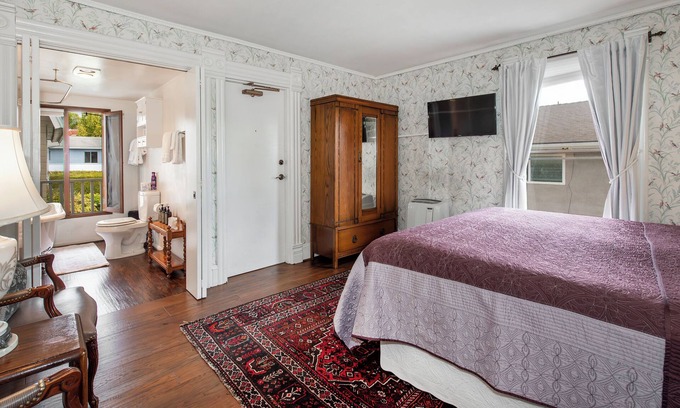 Oak Park Bed & Breakfast | Bath Street Inn B & B, Santa Barbara