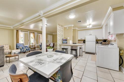Scotlandville House | Baton Rouge Vacation Rental with Yard 10 Mi to LSU!