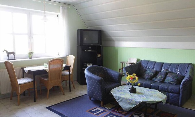 Luedinghausen Apartment | Bauernhofpension Löbbert, vacation apartment Kornblume, 57sqm, 2-5 persons