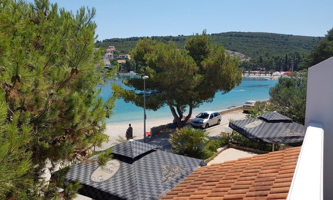 Necujam Hotel | Baumgartner- Paradise Punta