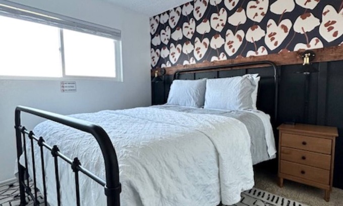 Hayward Condo | Bay Area Bliss: Cozy Family Condo in the Heart of Hayward Hills Close to CSUEB.