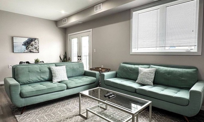Thunder Bay Apartment | Bay Area Flats 201 - Coastal