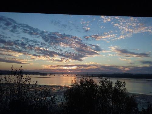 North Bend Hotel | Bay Bridge Motel