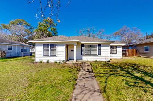 Bay City House | Bay City Bungalow
