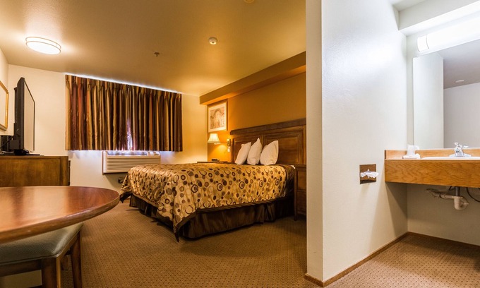 Sehome Hotel | Bay City Inn