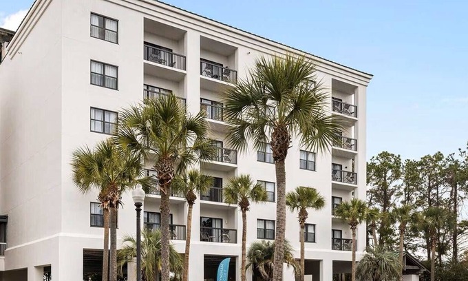 Sandestin Condo | Bay Club II- Destin Family Getaway!