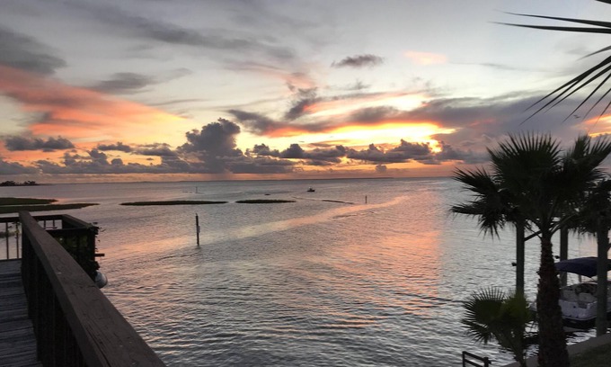 Isla Del Sol House | Bay Front House - Great Fishing