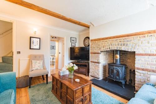 Deal House | Bay Reach