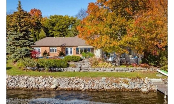 Quinte West House | Bay's Ridge - Waterfront, Pool, Hot Tub
