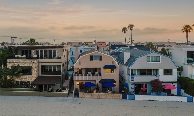 San Diego Apartment | Bay View 3 by AvantStay | Stunning Home on the Beach! In Mission Beach!