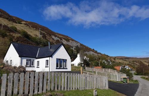 Uig House | Bay View Bungalow