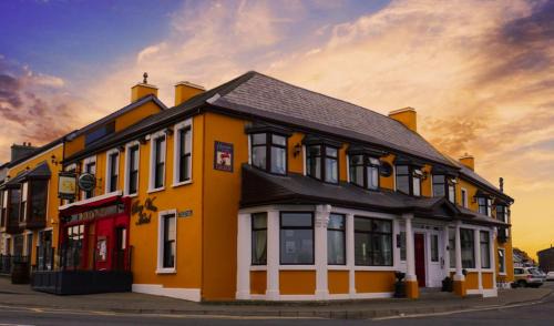 Kilkee Hotel | Bay View Hotel