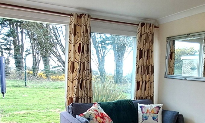 Sandown Ski Chalet | Bay View, Isle of Wight