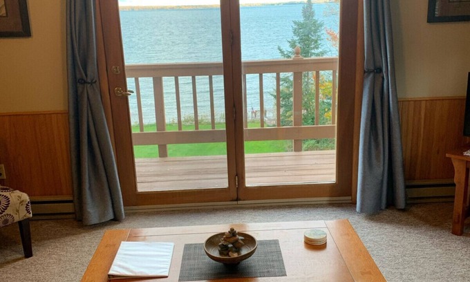 Bayfield Apartment | Bayfield Island View "Sevona" on Lake Superior