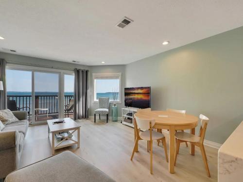 Traverse City House | Bayfront Bliss at The Beach