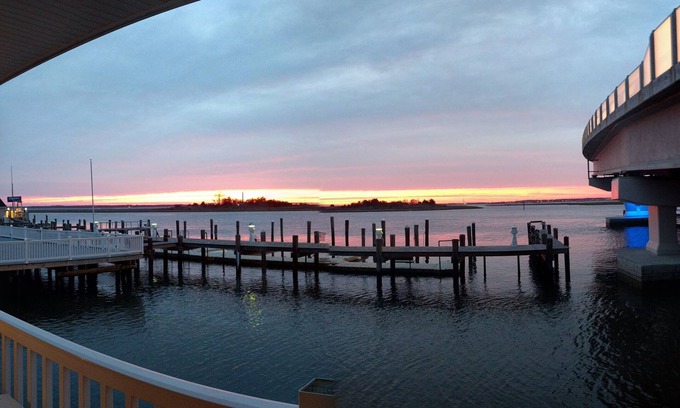 North End House | Bayfront Escape: 2-Bedroom Condo with Spectacular Bay Views in Ocean City, NJ!