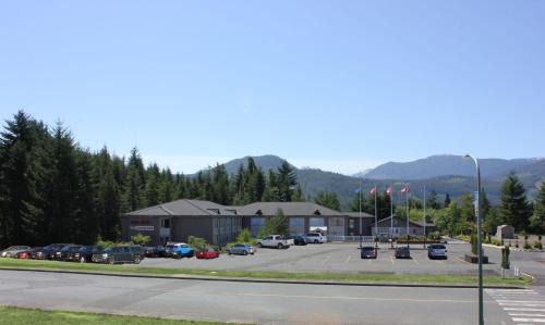 Gold River Hotel | Baymont by Wyndham Gold River